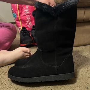 They are for sale because they are not functional for my mother. used once.